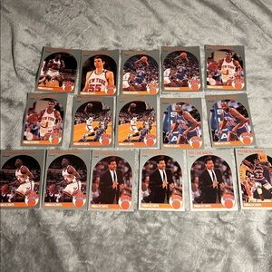 New York Knicks Lot Of 16 Cards